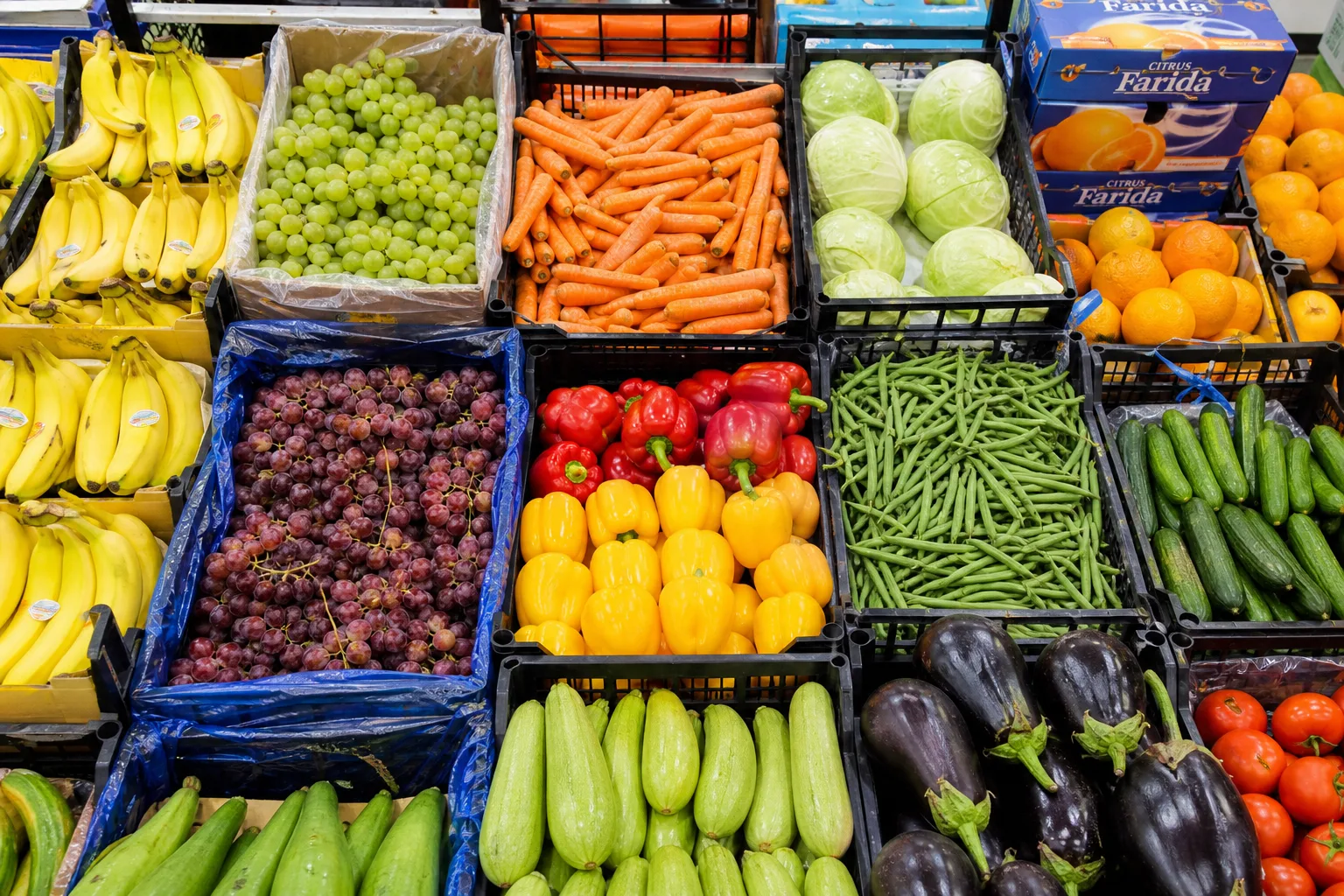 Mixed fruit and vegetable orders packed for retail partners